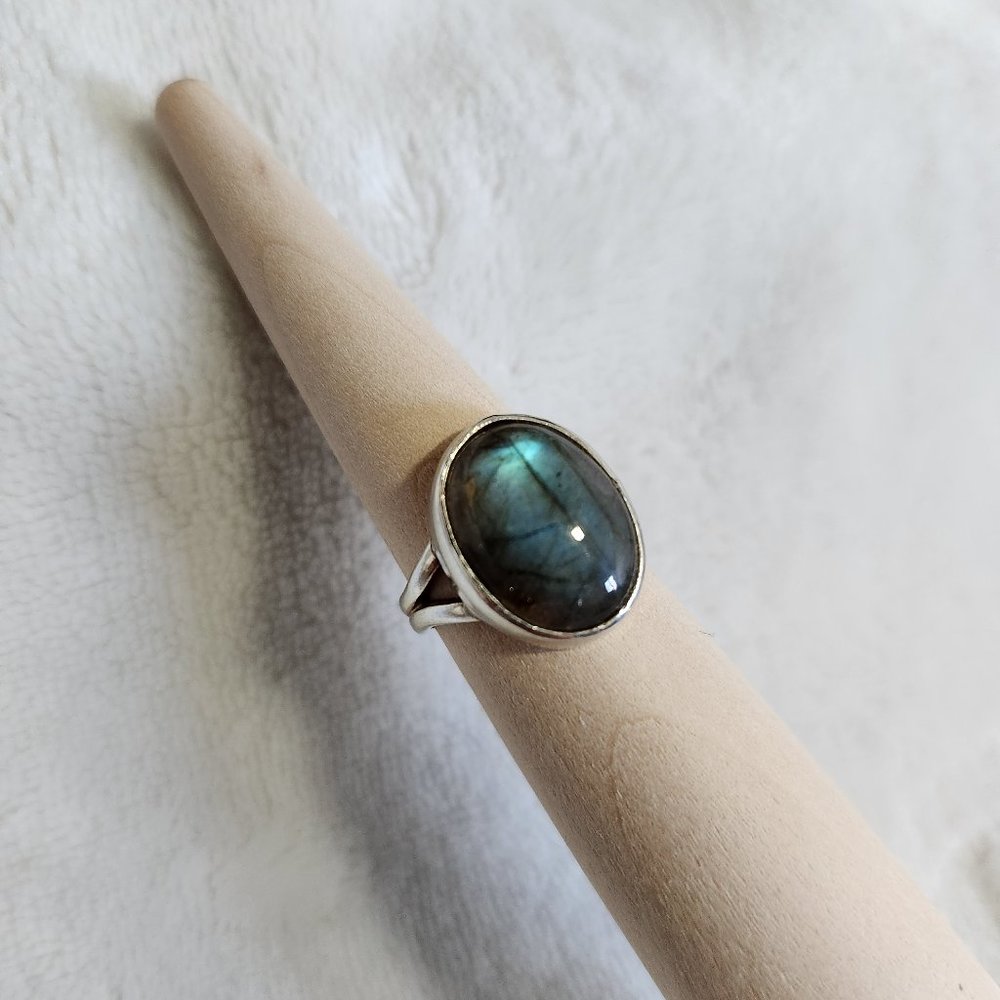 Sterling Silver and Labradorite Ring Size 5 3/4